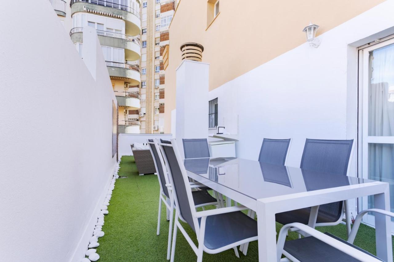 Rentcostadelsol Malagueta Arenal Малага Екстериор снимка