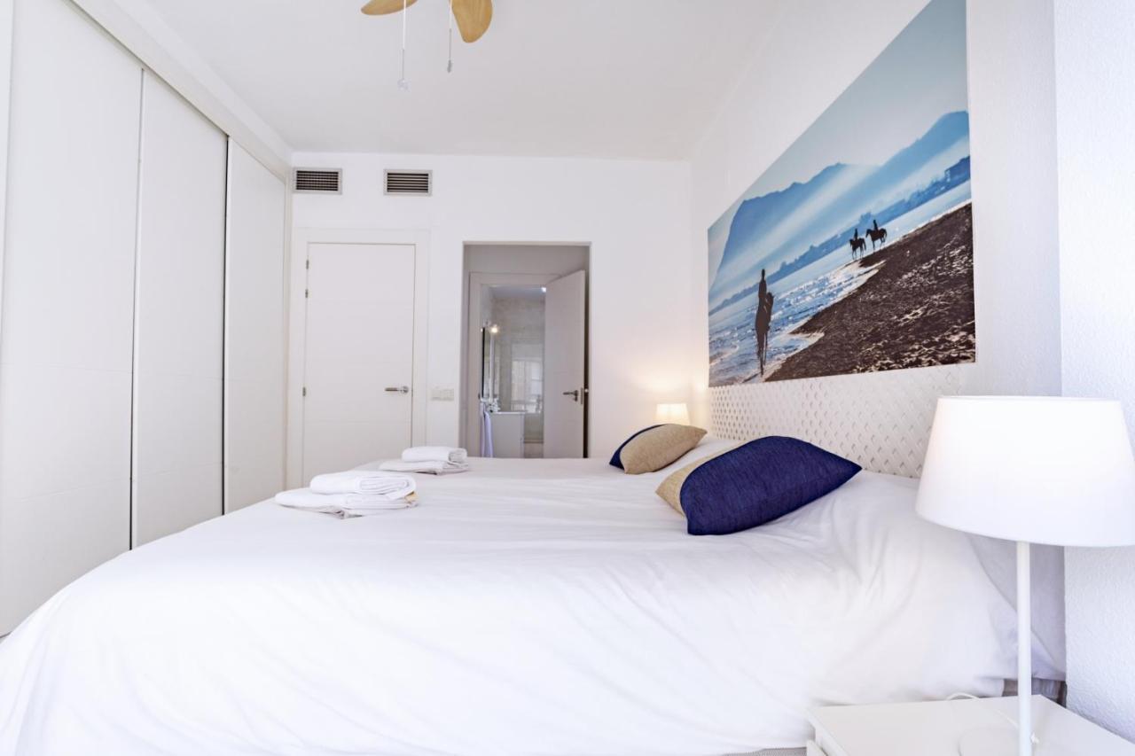 Rentcostadelsol Malagueta Arenal Малага Екстериор снимка