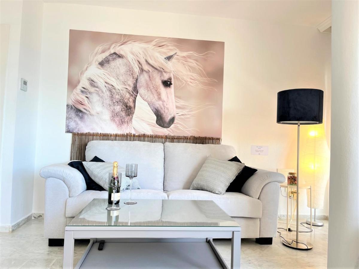 Rentcostadelsol Malagueta Arenal Малага Екстериор снимка