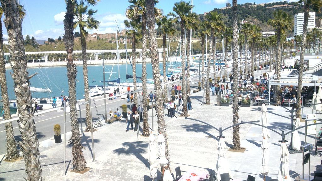 Rentcostadelsol Malagueta Arenal Малага Екстериор снимка